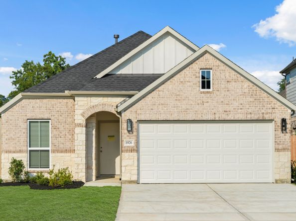 1976 Scarlet Yaupon Way, Conroe TX 77301