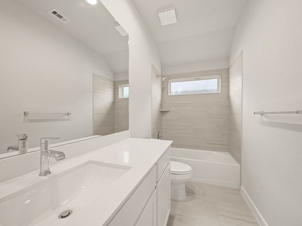 1976 Scarlet Yaupon Way, Conroe TX 77301