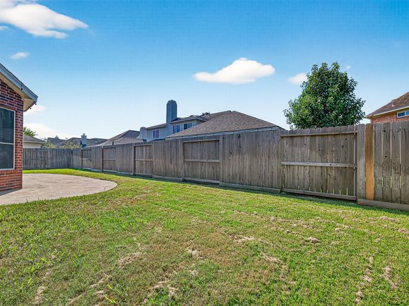 12823 Mossy Ledge Drive, Tomball TX 77377