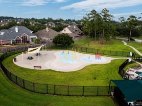 12823 Mossy Ledge Drive, Tomball TX 77377