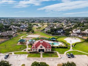 12823 Mossy Ledge Drive, Tomball TX 77377