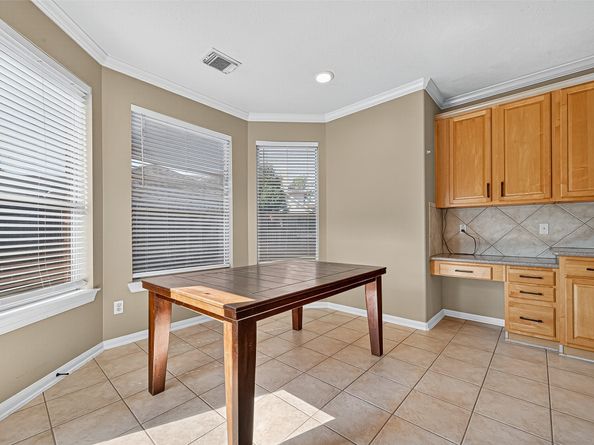 12823 Mossy Ledge Drive, Tomball TX 77377