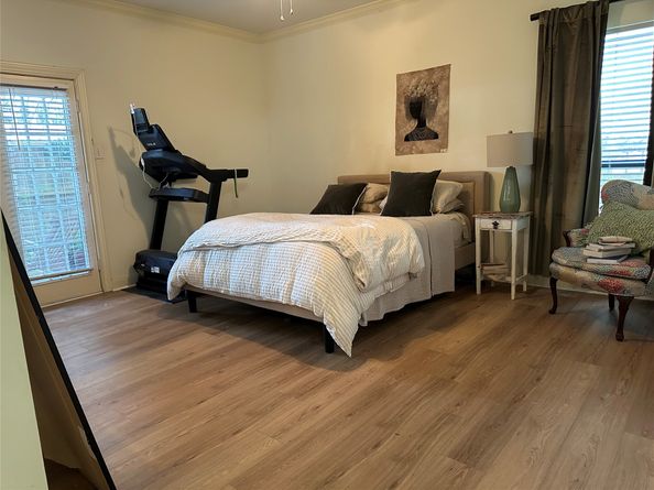 2001 Bering Drive 5B, Houston TX 77057