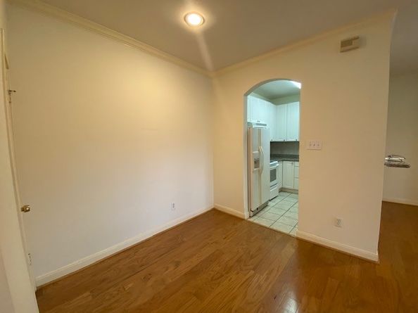 2001 Bering Drive 5B, Houston TX 77057