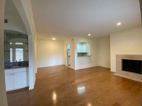 2001 Bering Drive 5B, Houston TX 77057