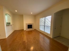 2001 Bering Drive 5B, Houston TX 77057