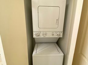 2001 Bering Drive 5B, Houston TX 77057