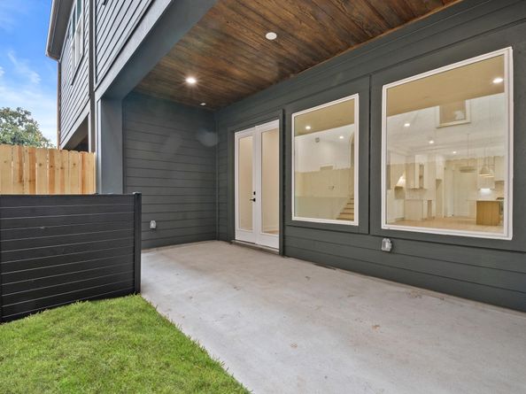 4403 Feagan, Houston TX 77007