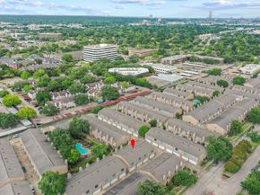 9850 Pagewood Lane 1402, Houston TX 77042
