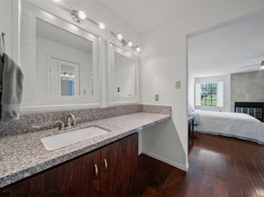 9850 Pagewood Lane 1402, Houston TX 77042