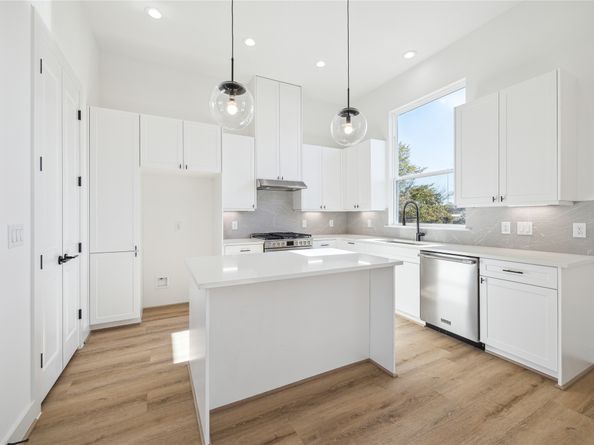 11109 Savannah Woods Lane, Houston TX 77043