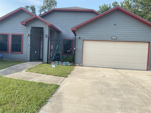 8161 Snowden Street, Houston TX 77028