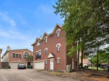 9709 Riddlewood Lane
