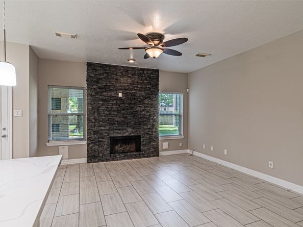 7704 Hidden Oaks Lane, Houston TX 77095