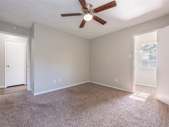 4918 Heritage Plains Drive, Friendswood TX 77546