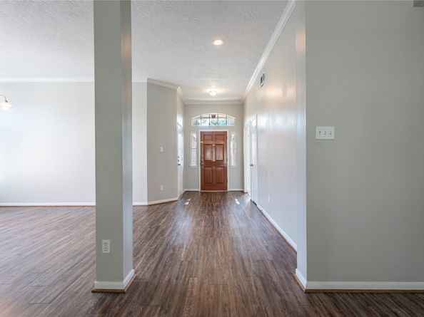 4918 Heritage Plains Drive, Friendswood TX 77546