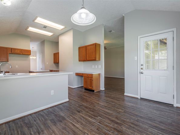 4918 Heritage Plains Drive, Friendswood TX 77546