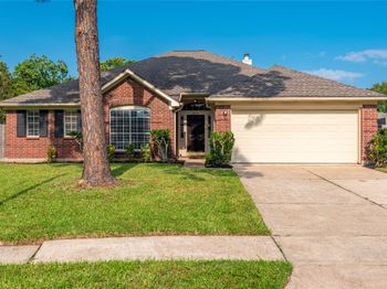 4918 Heritage Plains Drive