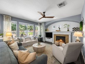 6 Cloud Bank Place, The Woodlands TX 77382