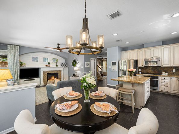 6 Cloud Bank Place, The Woodlands TX 77382