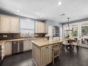 6 Cloud Bank Place, The Woodlands TX 77382