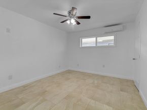 3655 Seabrook Street, Houston TX 77021