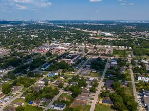 3655 Seabrook Street, Houston TX 77021