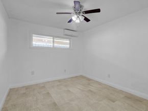 3655 Seabrook Street, Houston TX 77021