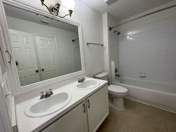 17438 Prospect Meadows Drive, Houston TX 77095