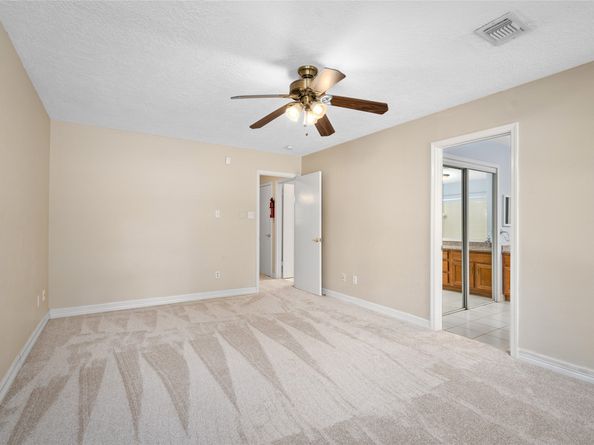65 Hickory Oak Drive, The Woodlands TX 77381