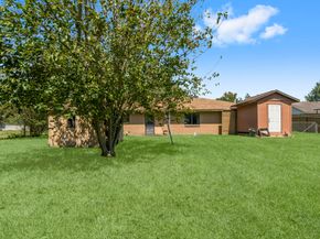 814 Isetta Lane, Houston TX 77060