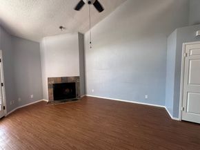 10855 Meadowglen Lane 928, Houston TX 77042