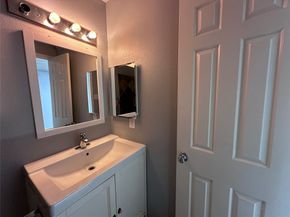 10855 Meadowglen Lane 928, Houston TX 77042