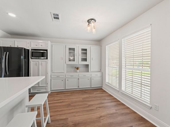 9231 Rockcliff Drive, Houston TX 77037