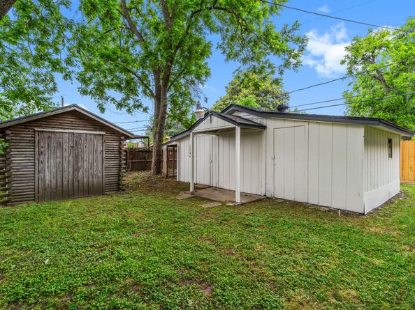 9231 Rockcliff Drive, Houston TX 77037