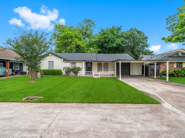 9231 Rockcliff Drive, Houston TX 77037