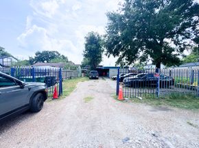 2705 Beatty Street, Houston TX 77023