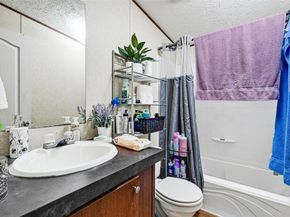 8502 C E King Parkway, Houston TX 77044