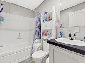 8502 C E King Parkway, Houston TX 77044
