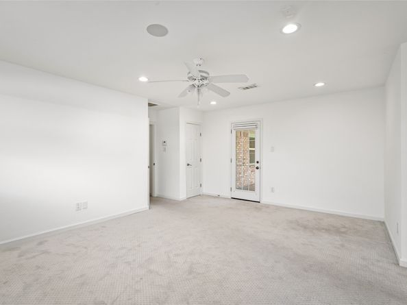 5834 Braesheather Drive, Houston TX 77096