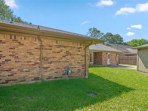 5834 Braesheather Drive, Houston TX 77096