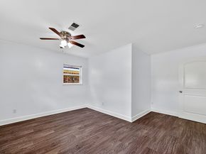 5702 Cheltenham Drive, Houston TX 77096