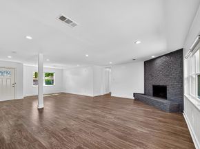 5702 Cheltenham Drive, Houston TX 77096