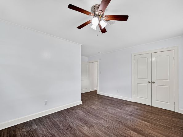 5702 Cheltenham Drive, Houston TX 77096