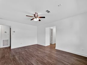 5702 Cheltenham Drive, Houston TX 77096