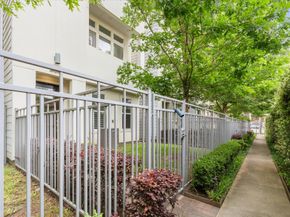 3115 Leeland Street, Houston TX 77003