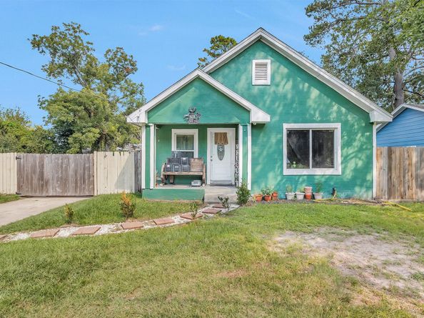 9410 Dandy Street, Houston TX 77016