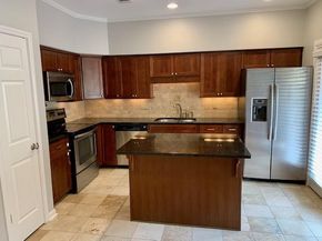 3200 Bellefontaine Street 65, Houston TX 77025