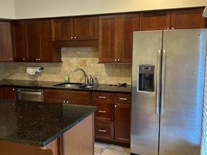 3200 Bellefontaine Street 65, Houston TX 77025