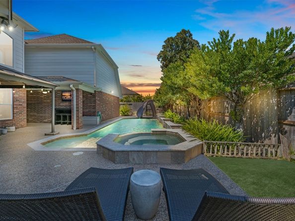 21602 W Gold Buttercup Court, Cypress TX 77433